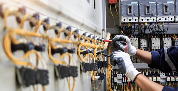 Professional Electrician technician working in Lake Telemark, NJ